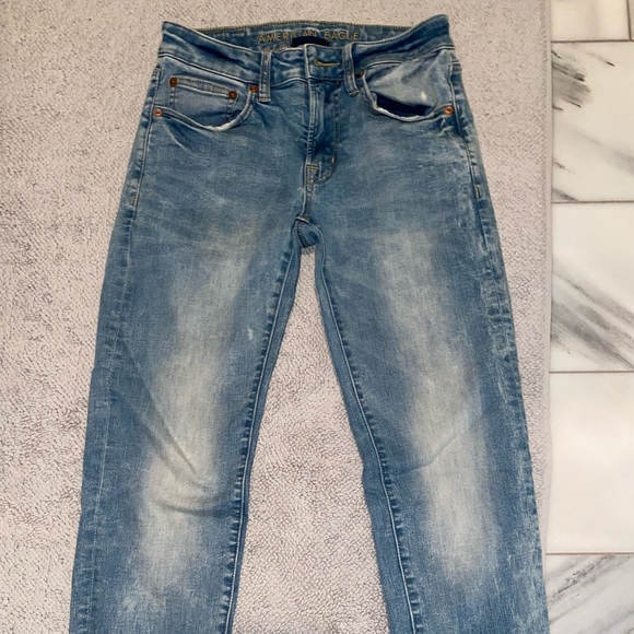 American Eagle Jeans - Picture 2 of 4